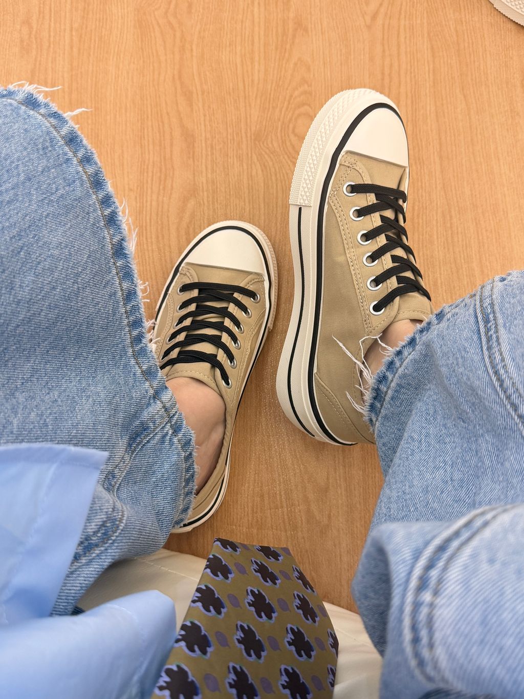 8a516ebf2eeb6189f95e714a7245b754