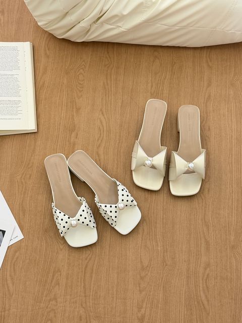 78d9801a7f6f4f19954b799665590dc2