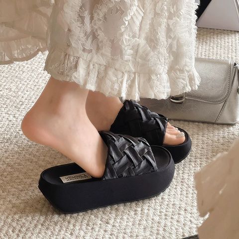 c2d4c85784a8f24f11a2c2f841efe514