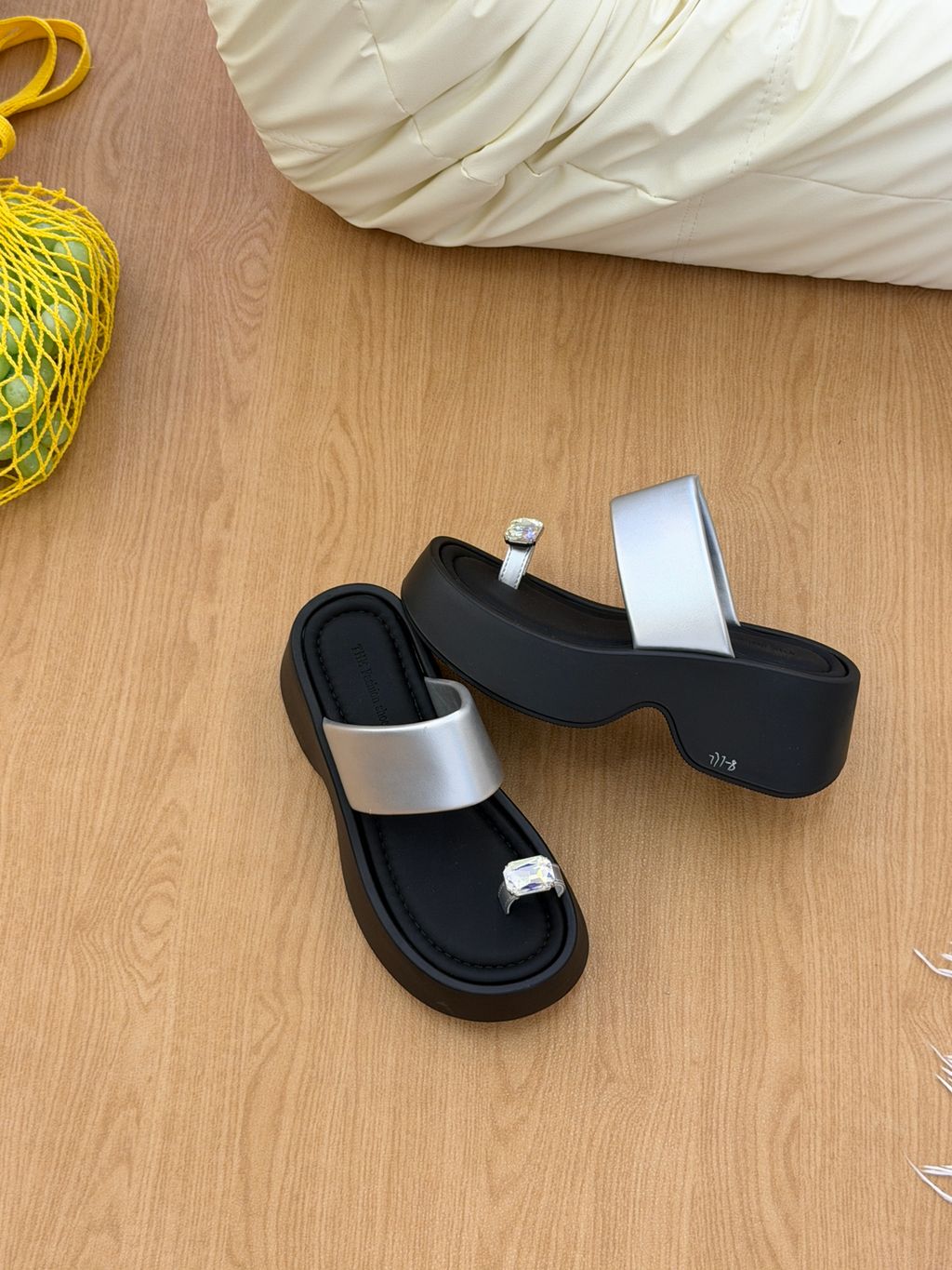 d5c7f49f4b7fde0623cd231e120dcb01