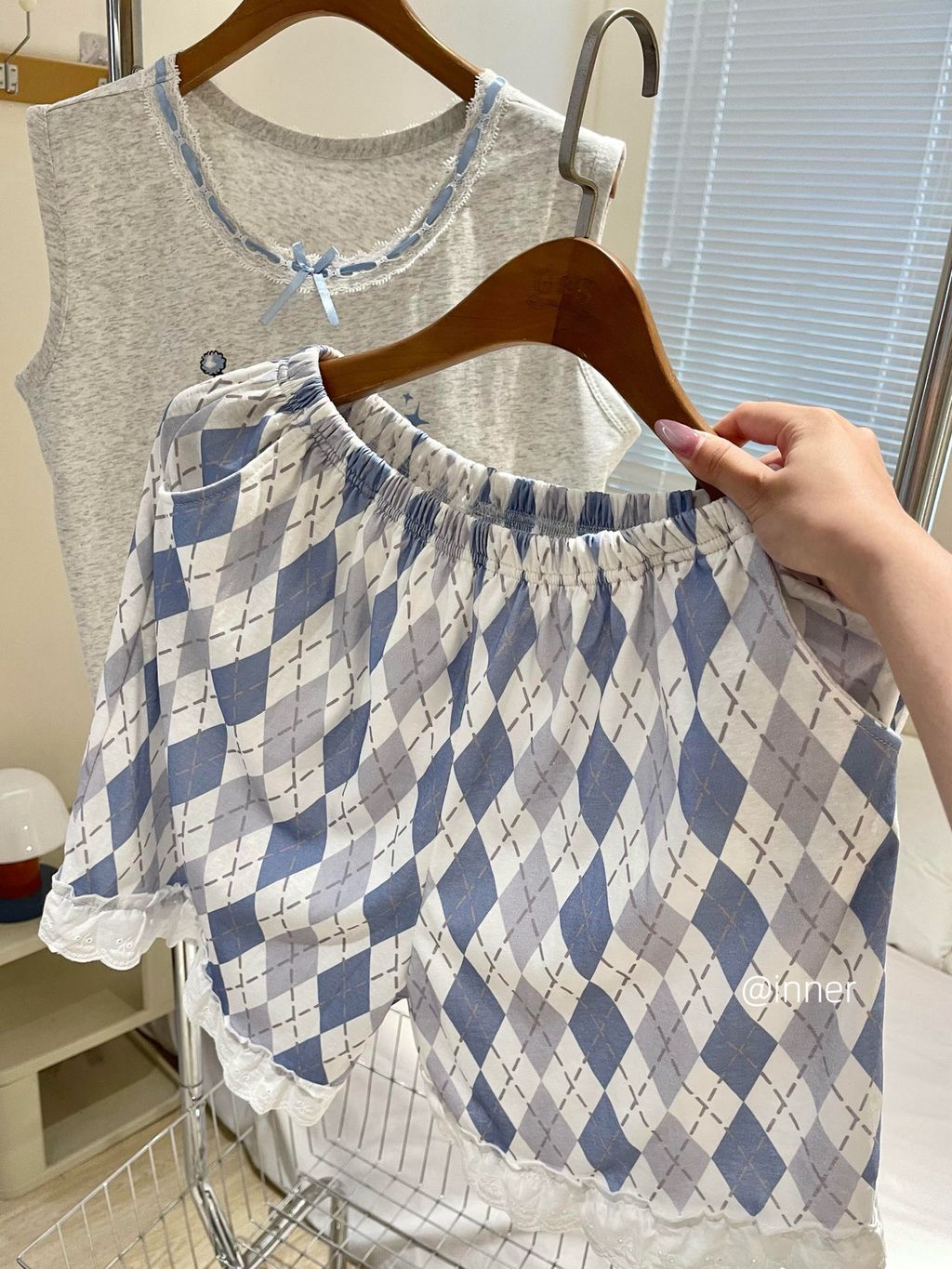 94e8c6534ed396dffdadbf3bce130784