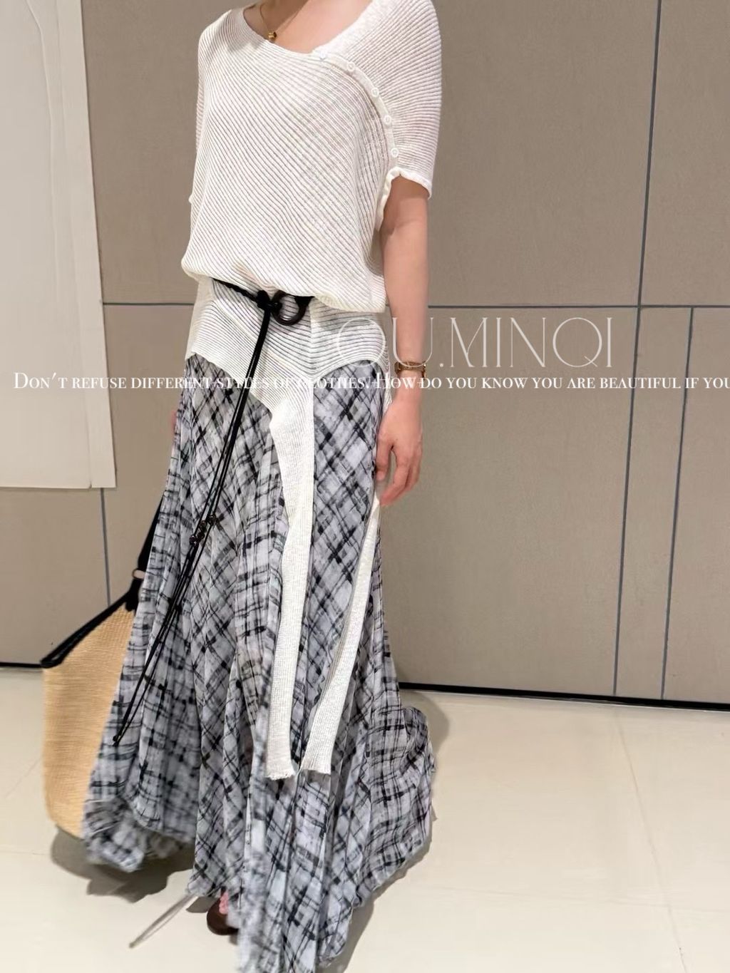 40c2e98c3c2cda33a3eaf06317e8cd1e