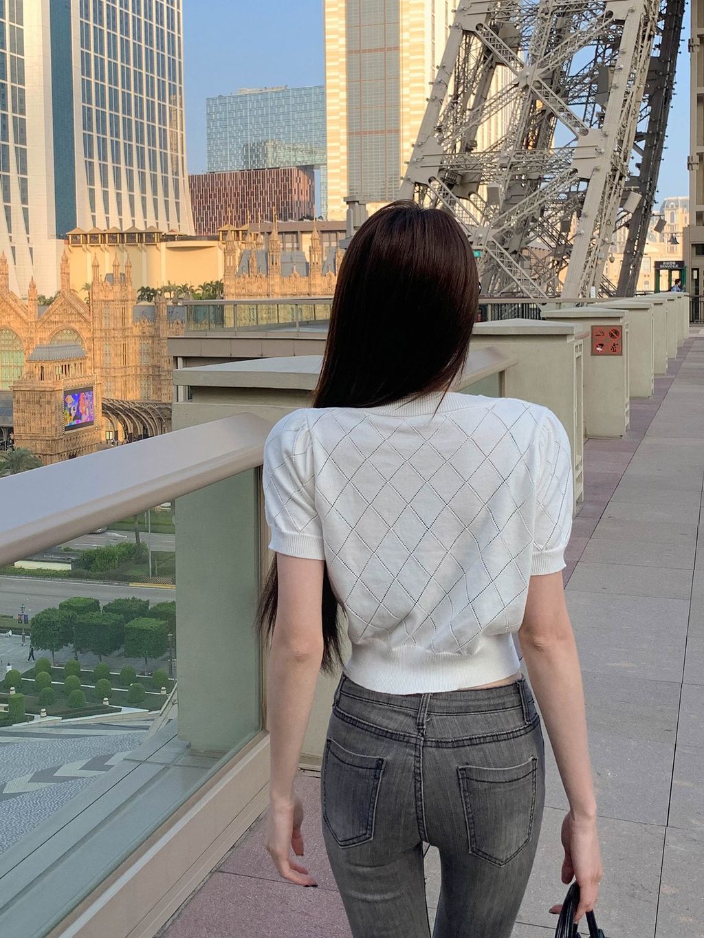 915505f61fd768994d7de5a32670f8a3