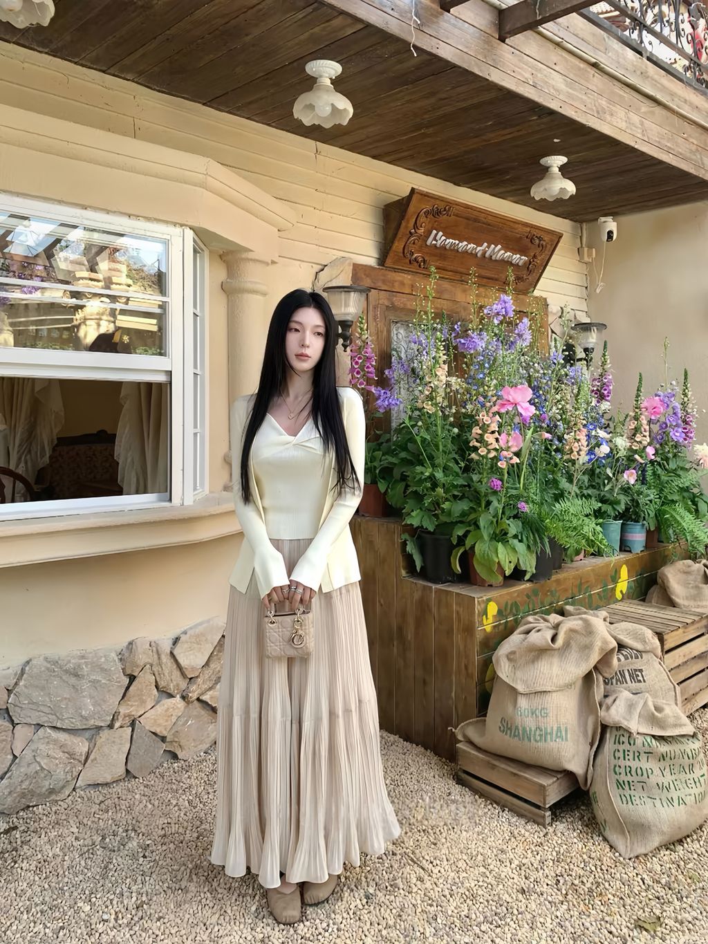 ce1dea67f82c6db17f813f7f9bf37551