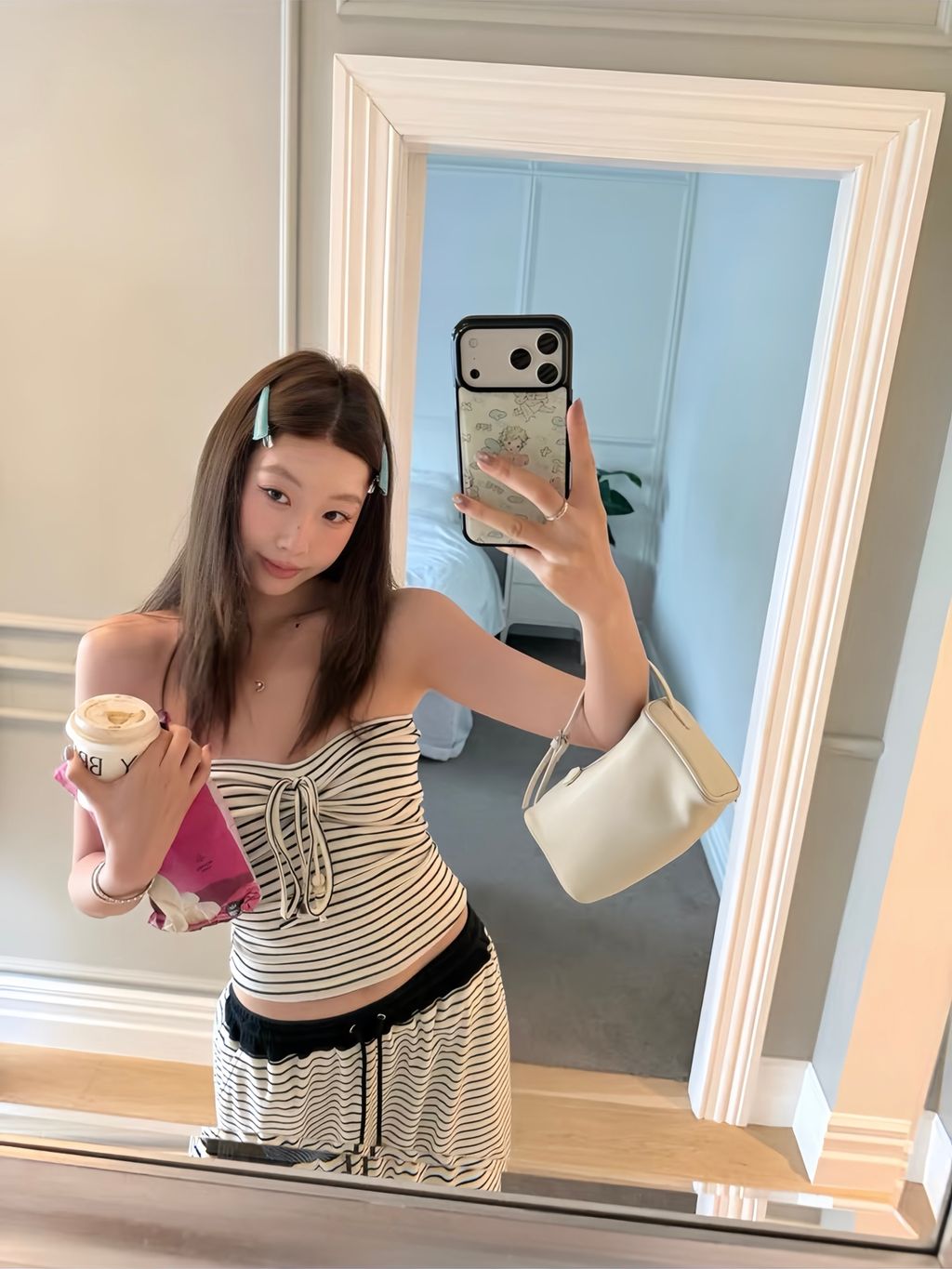 b7363a8df7ba4847636bcc9f4fab413e