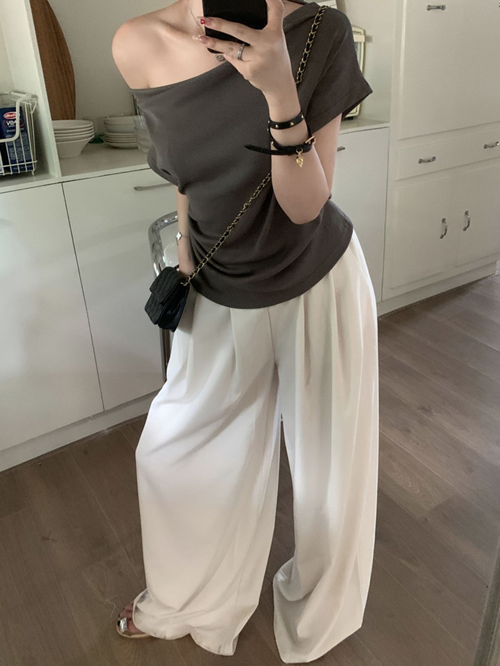 b61a3b55fa3d09eb3f58a0633d11763e