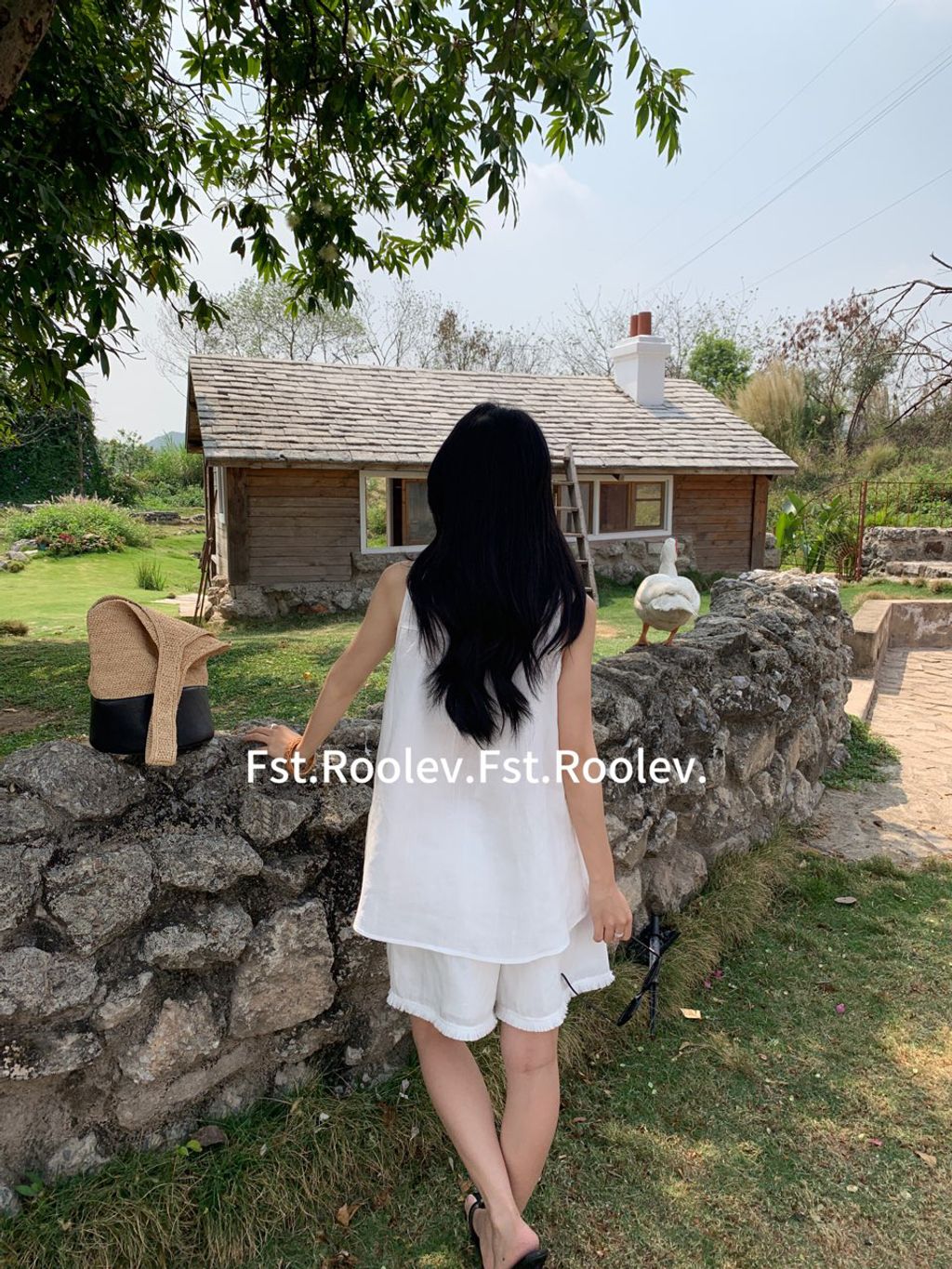 ffa34002aeb37d5f8c46f917f96cdbb9