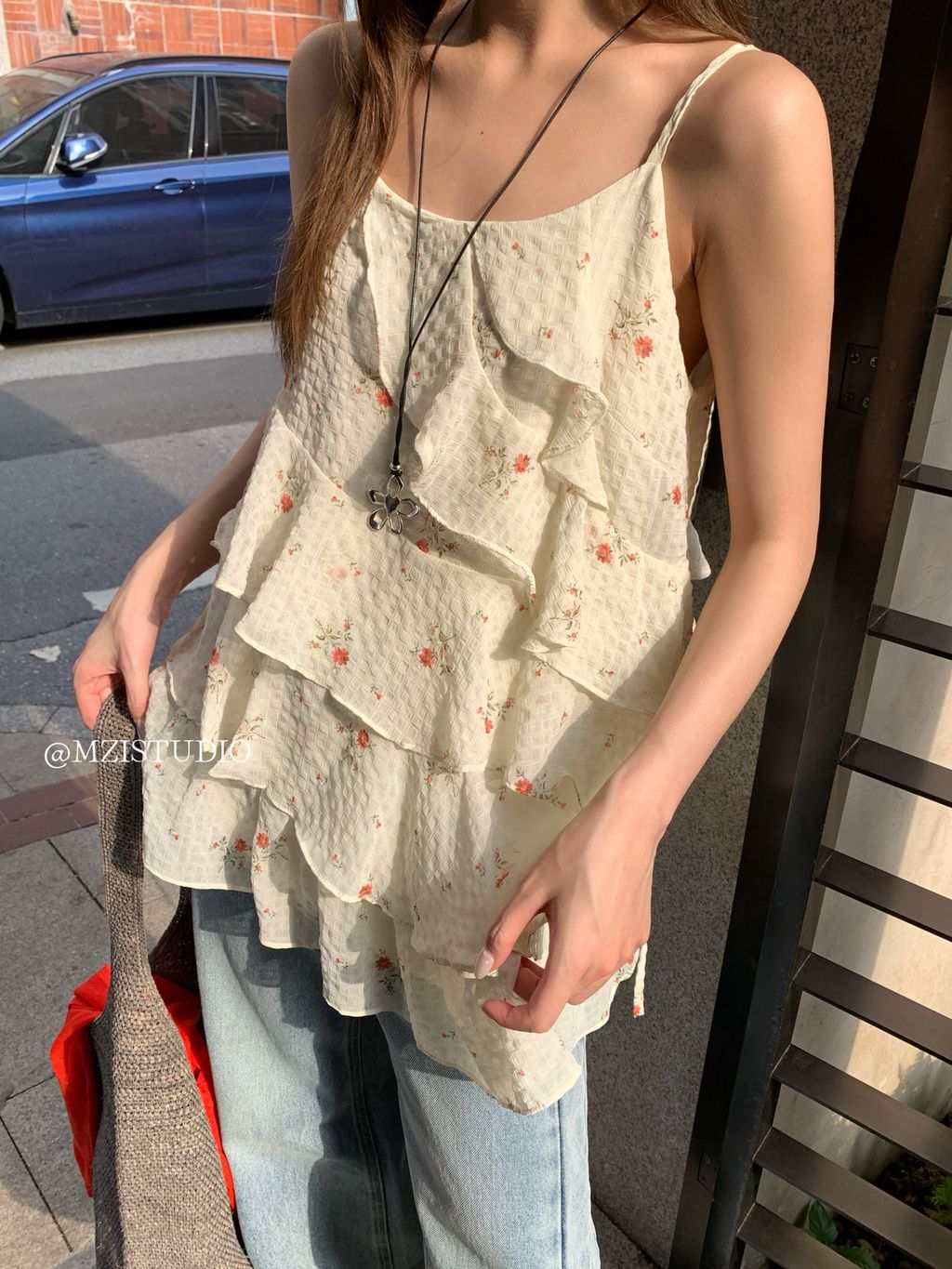 a13d4174bb6e0d753ed6d61551af2356