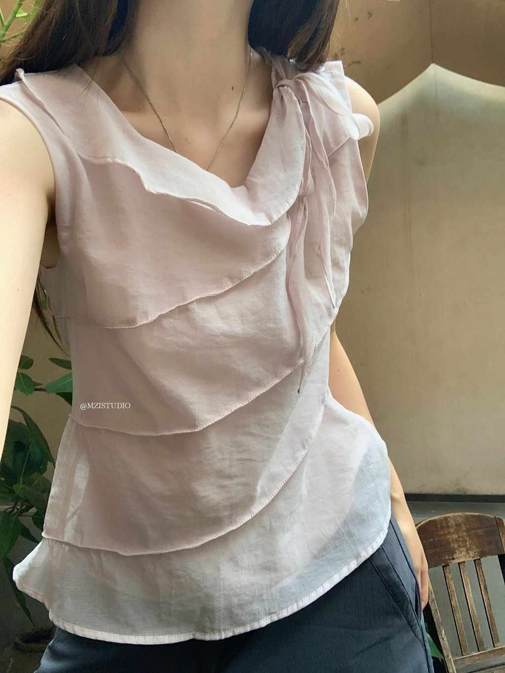 22031cb0833eadf1ceccace4558f9887