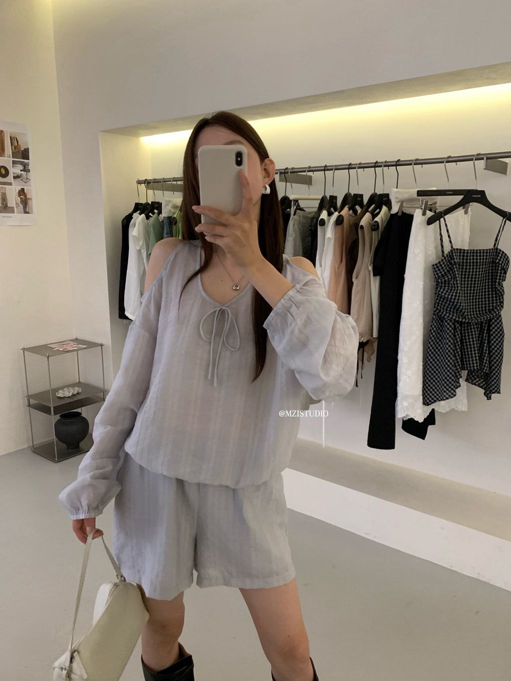 47e3cca95f48342b2ea8e2a81454b962