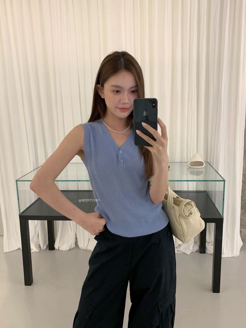 b4bb9413203cfc1a7f31970e455d22d3