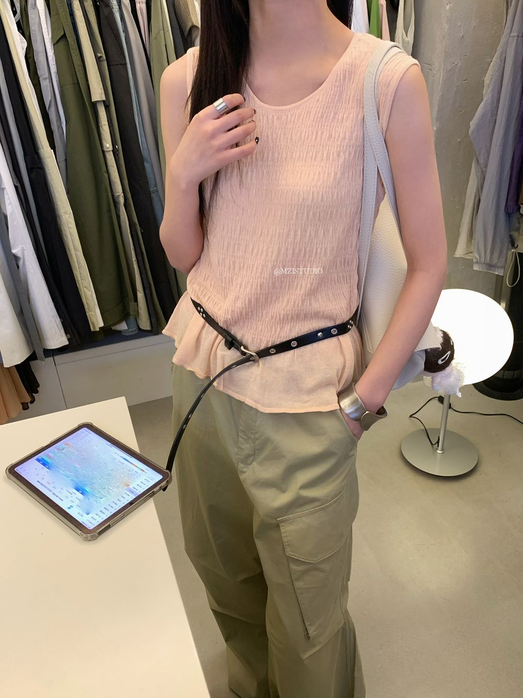 e35e74b2aacbbe3df2e5de3c5ba59ea9