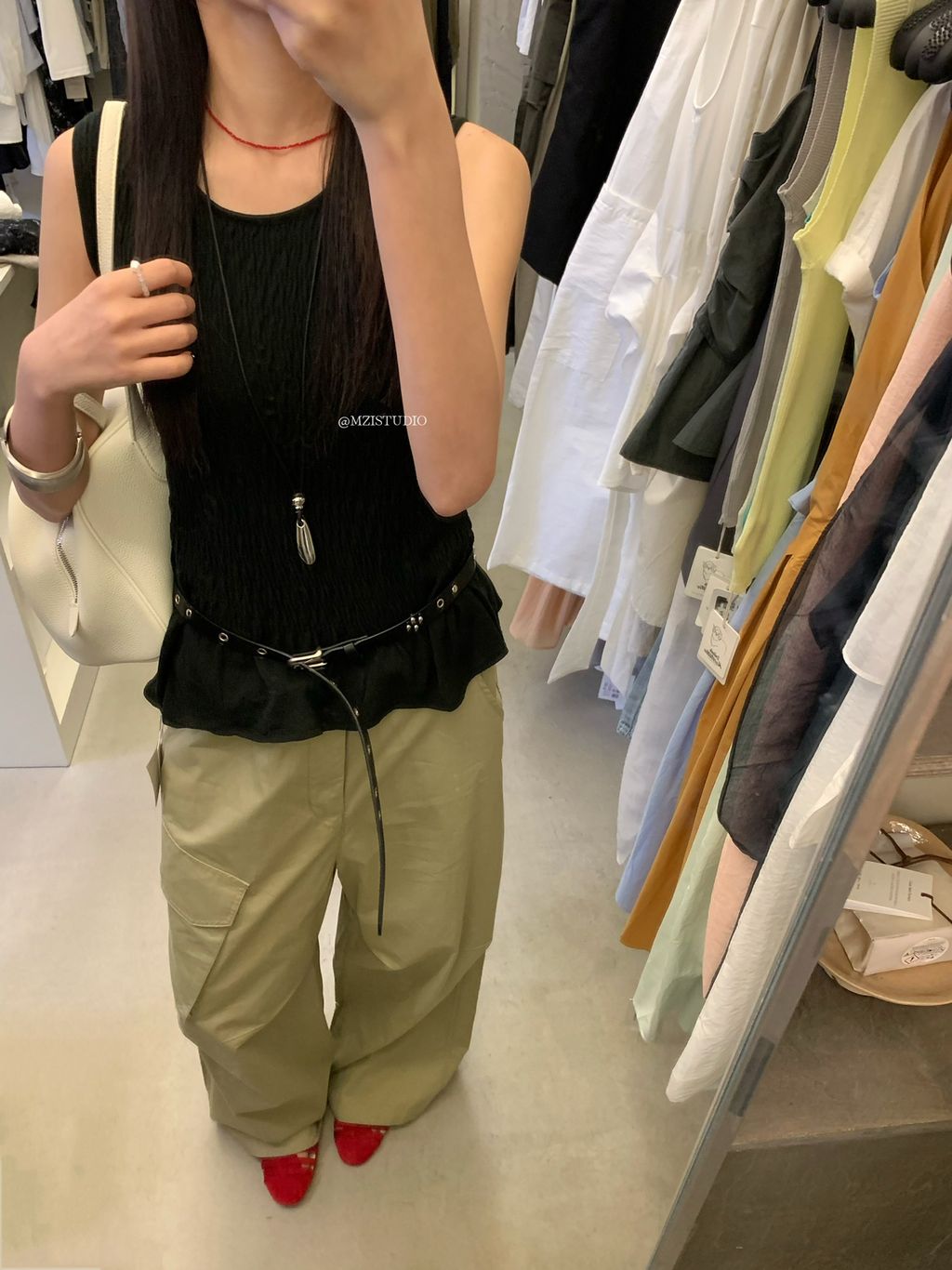 b14f757b4a3617a2bf46db82cef80d2b