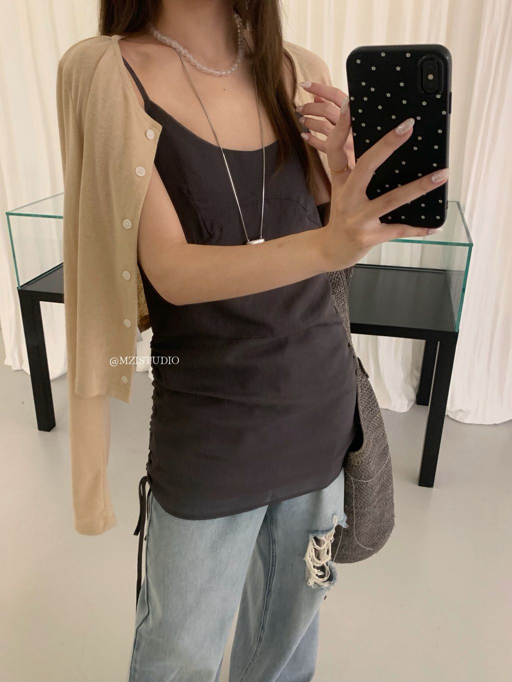 b7a892b089d7d67fa63ac6f6f4a906b7