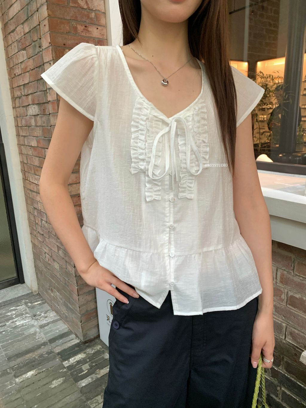 d6324e8450a102d772f3bb6f4cea448d