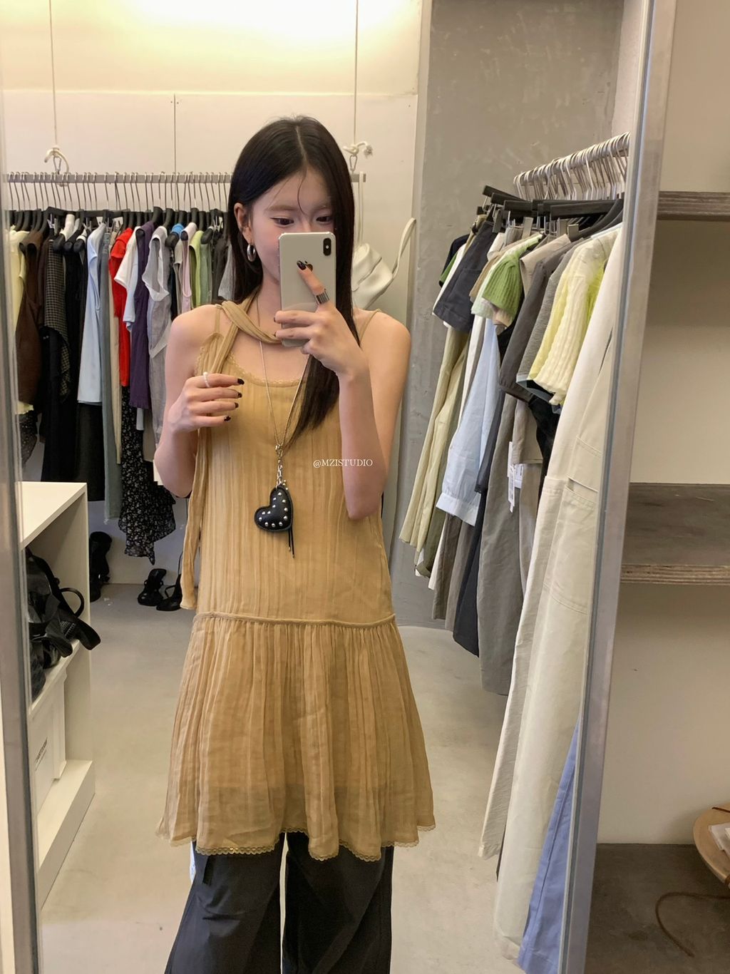 048f1d071238e086d7eb8723eed5b79d