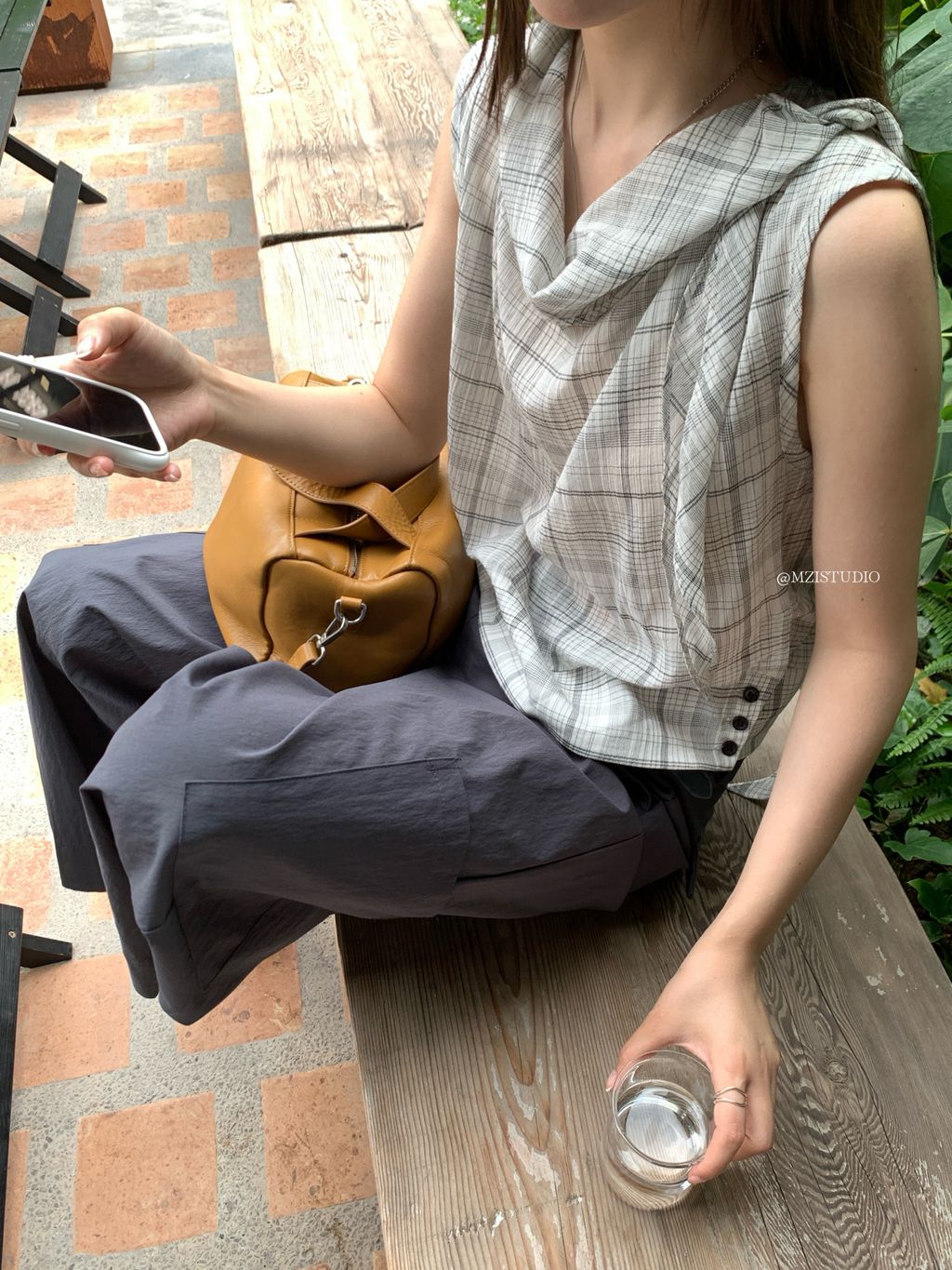 e1e7eefdaec06ef0f2de8094b7f73492