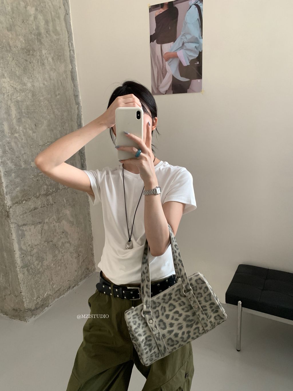 818abe6fd9df4f3bd3d415821cb09a2a