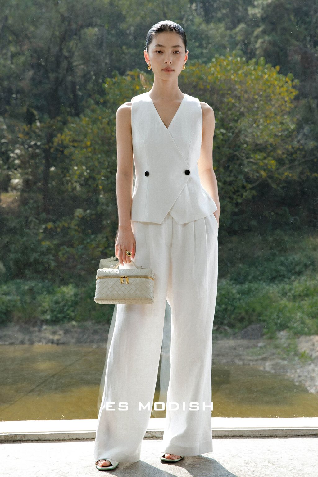 b44064233589b69676510badc4e81ddc