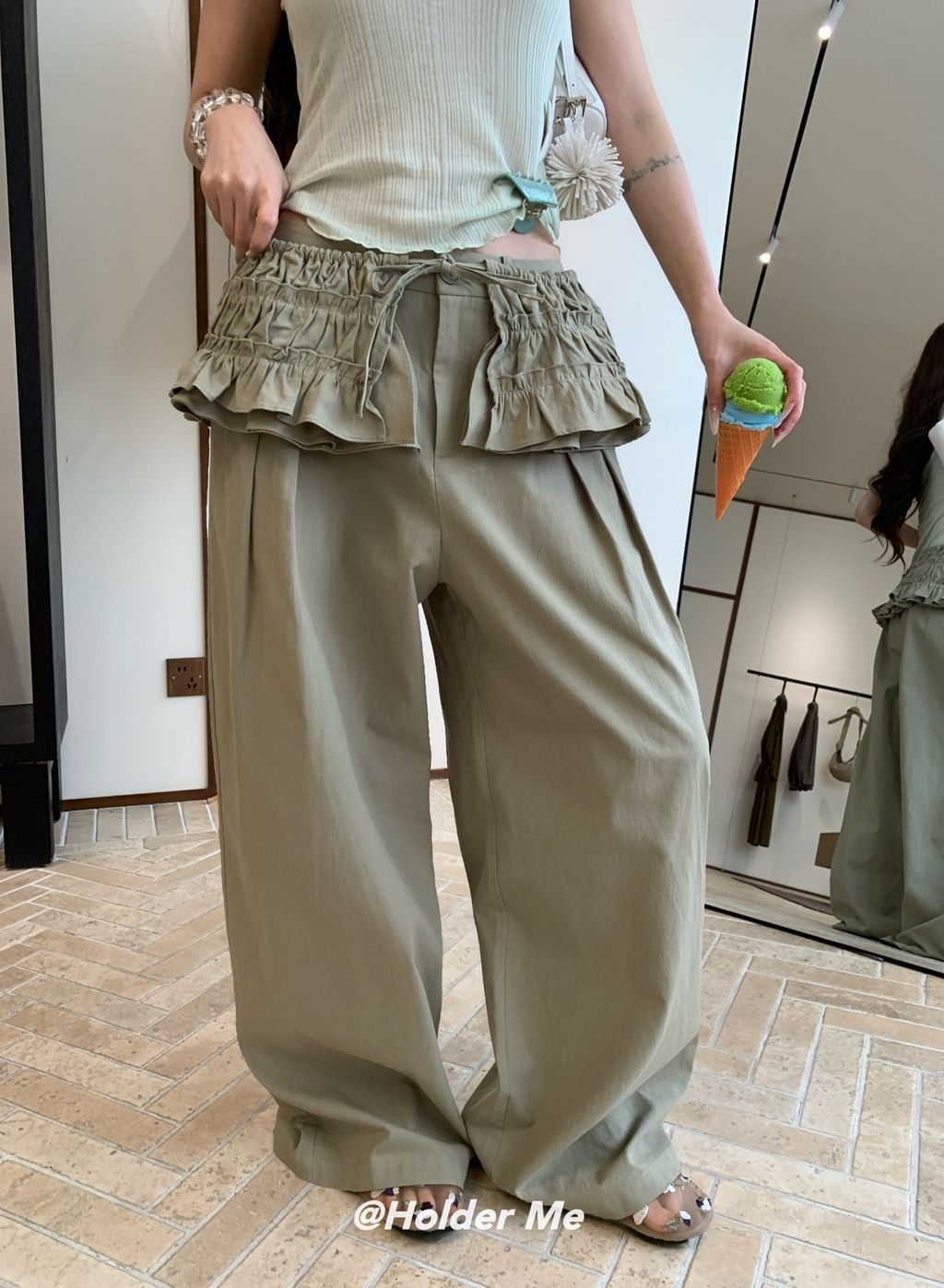 e8aba751314b47a148a27a24bbb85900