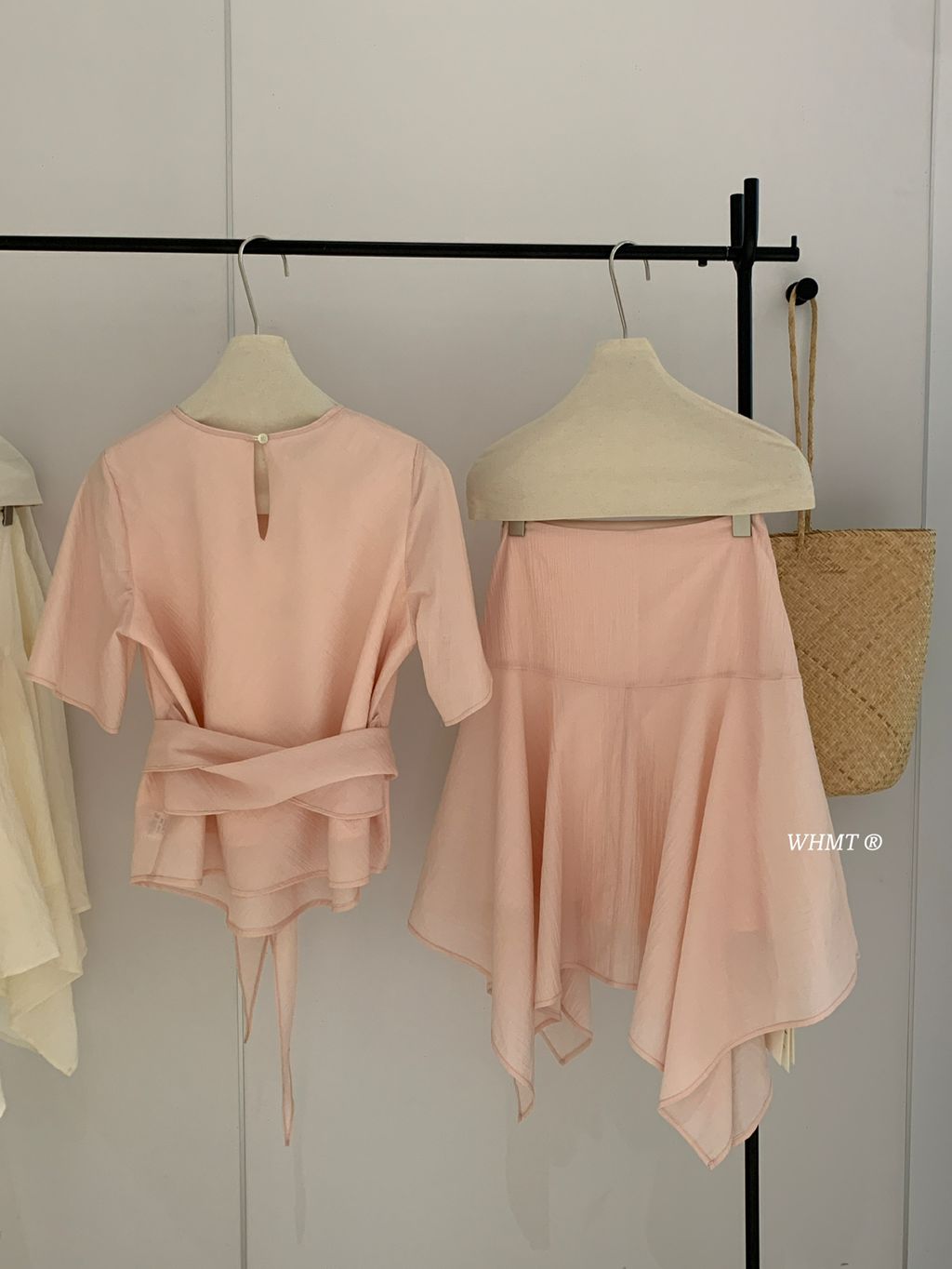 1c53bb20e7a3cf4f07a3bbbce17c8689