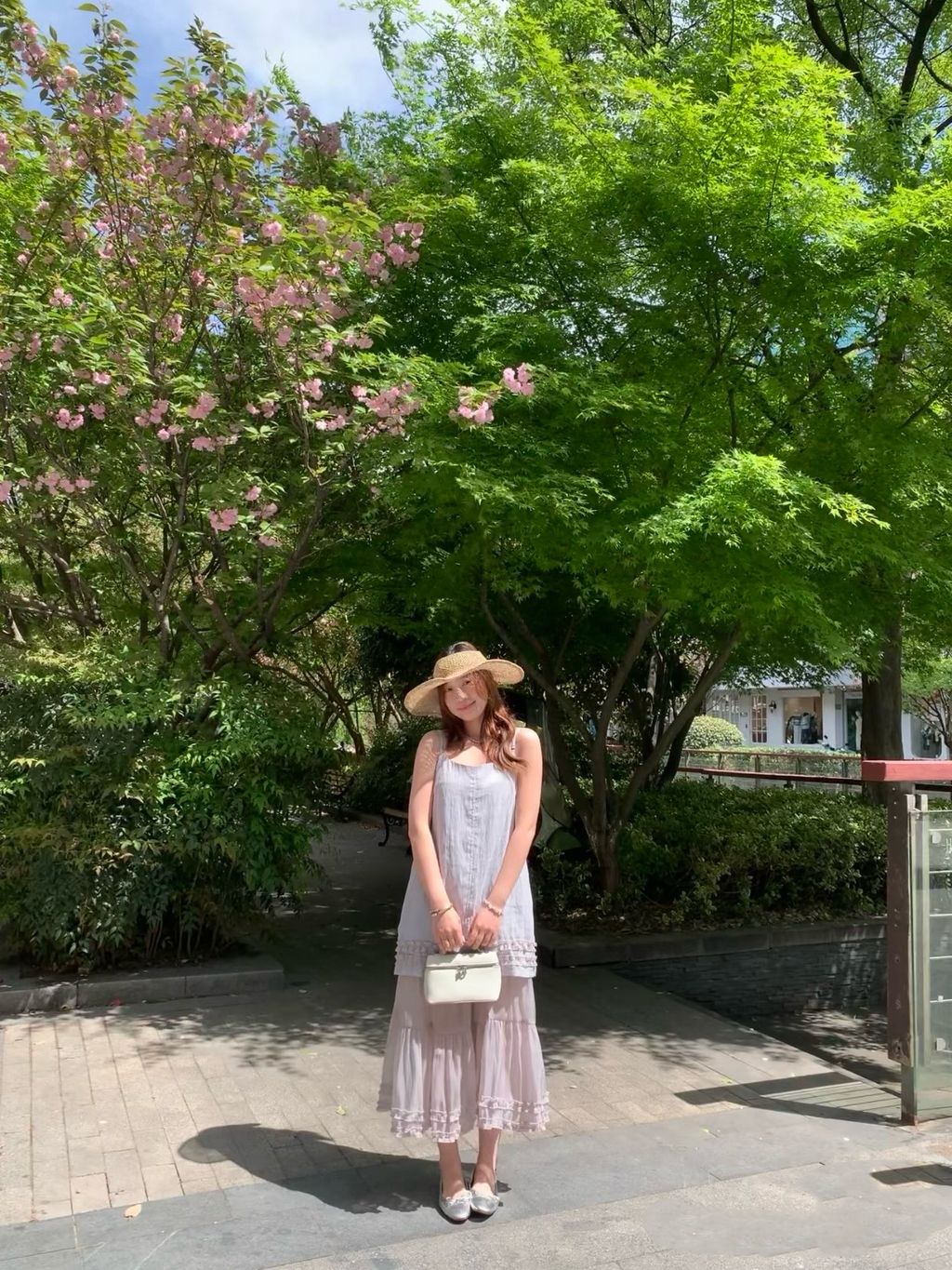 18c27e4c082482cb71644c62e9888e77