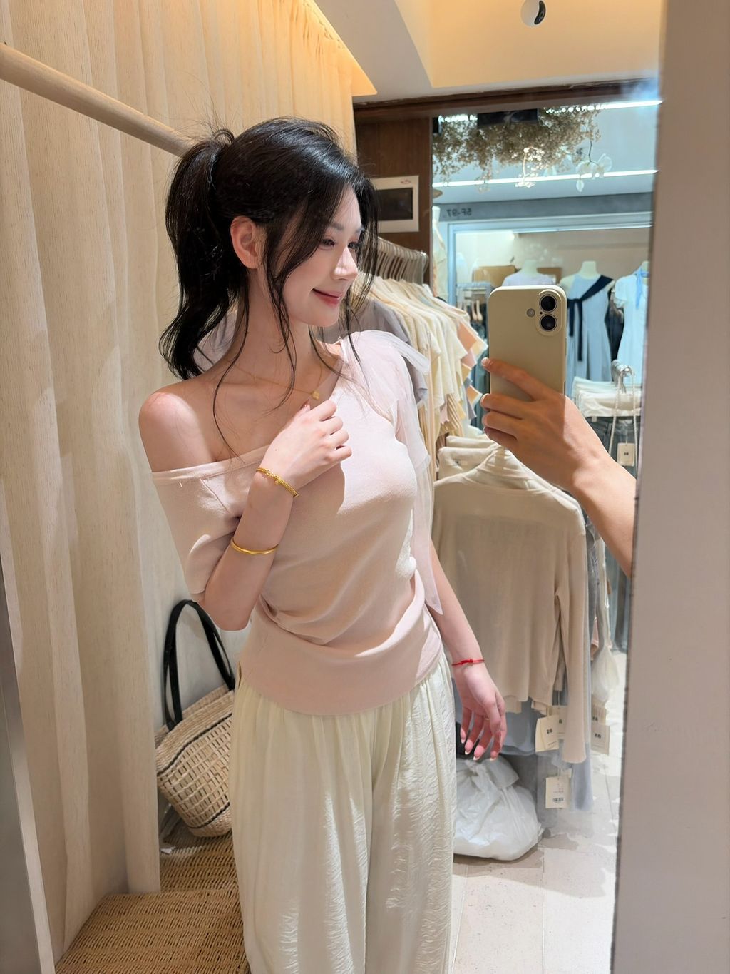 73fd5d28989bfe86abd81988bd7bc7fc