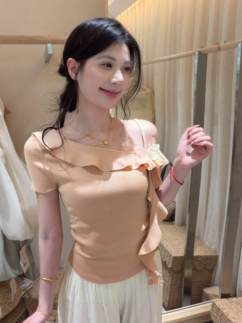 d648fbb355d0b228a7e7c21619c8754b