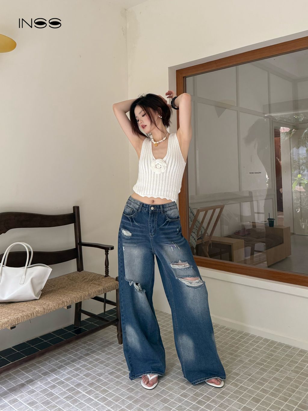 42e30766139404c518ab1cae596e7183