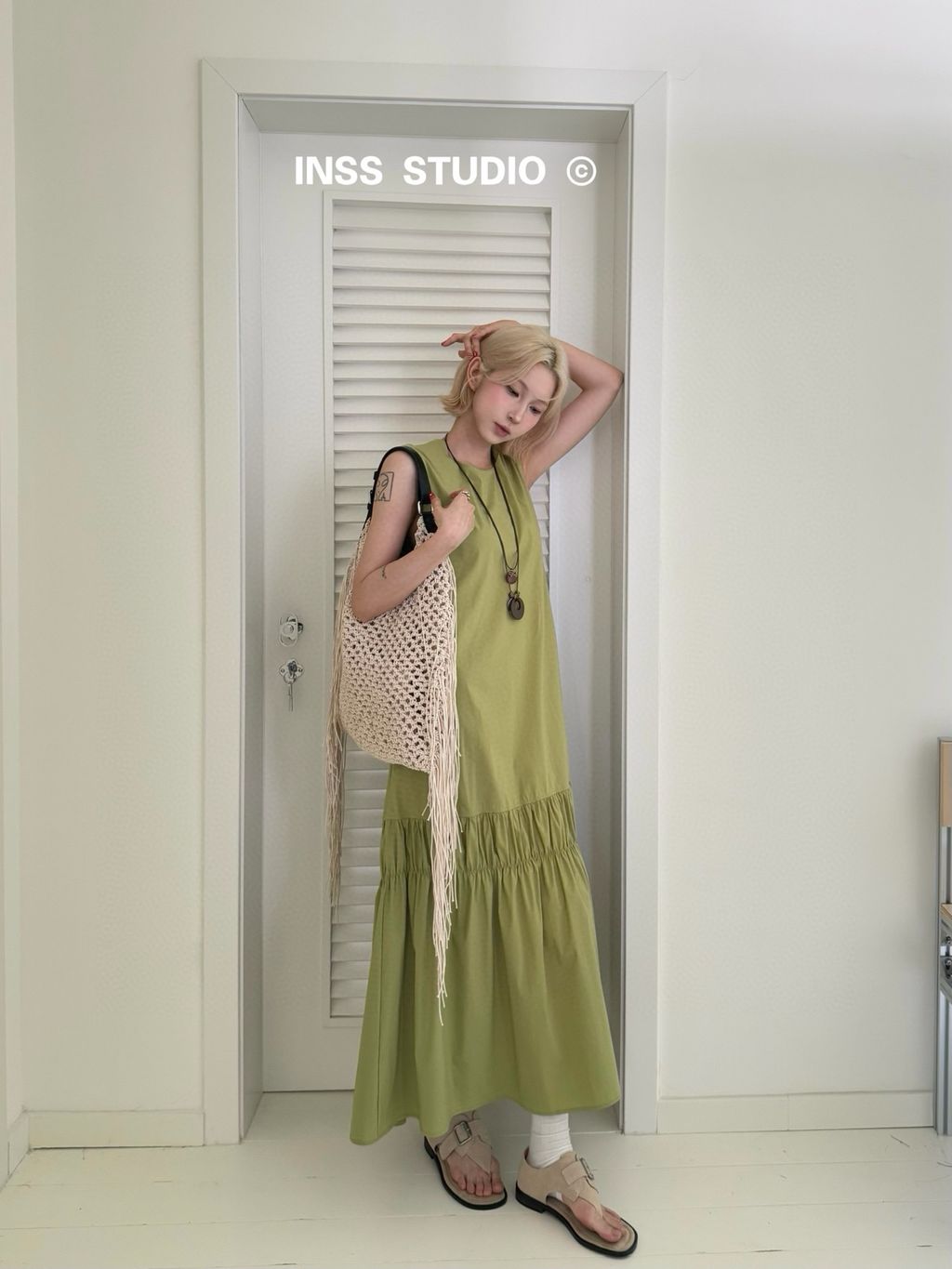 03bb4fde783b3387b2471576cd85872b