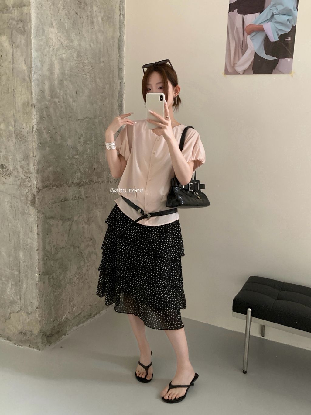 2313ac3a8f0c4abcb5ad31e920ed3564