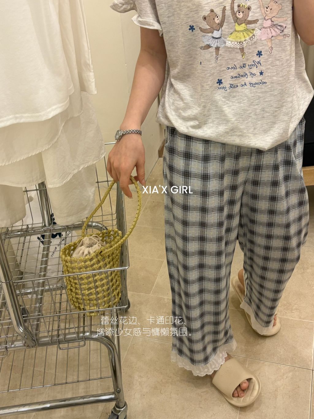 b503e1d03781e8fcbd990455a03a9db0