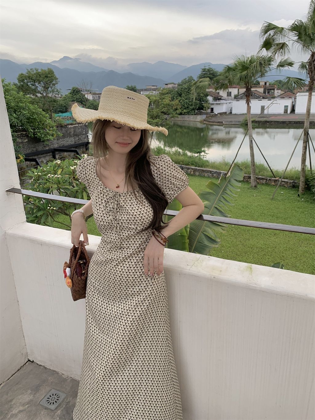 b2d054bc4b597c85e715c8aac3d85ea1