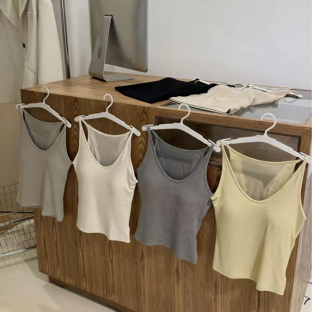 906a36ccf46e451e6c70a24ff92281eb