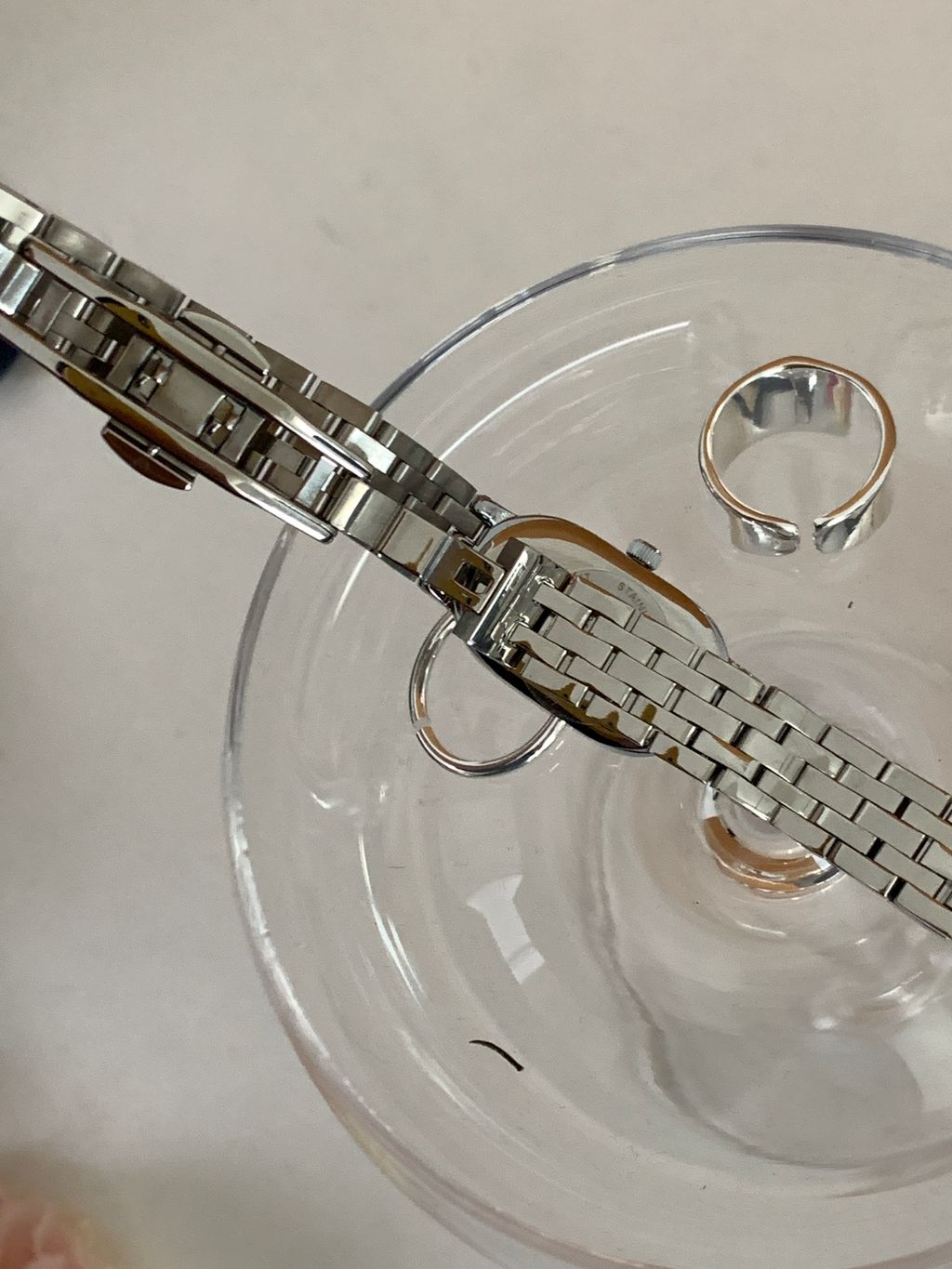 5a879179b2154c8efe917f1718b4c127