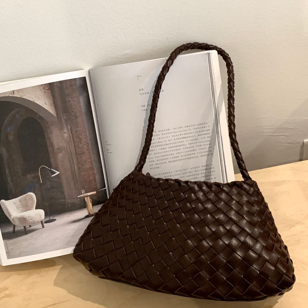 4b44f1e73329a3003c40859316eb2589