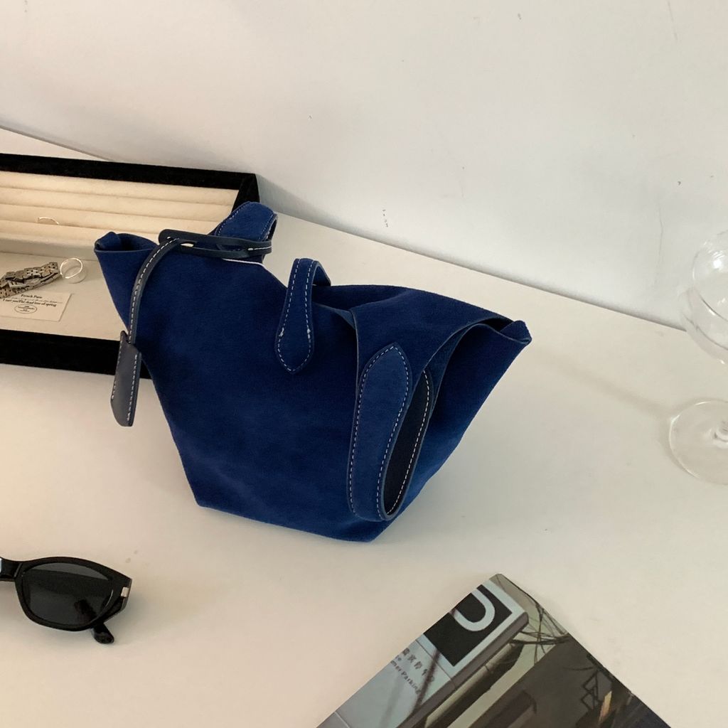 829ad24aee02dc680e9c0f4d58424e9b