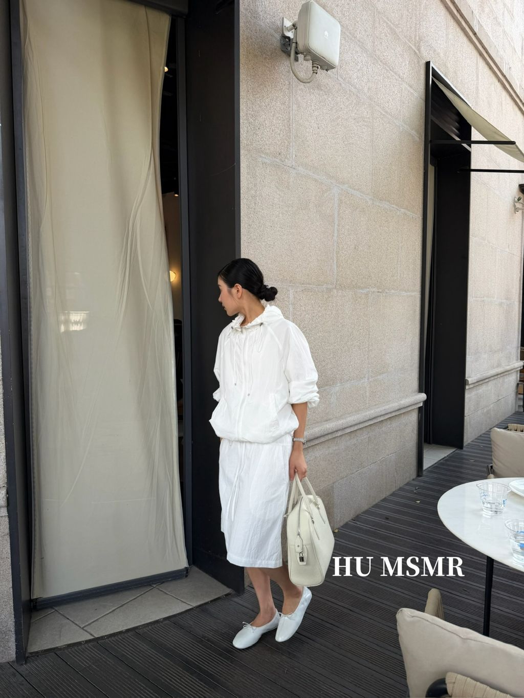 19eb851fbfb8c81baf93771c56d27f41