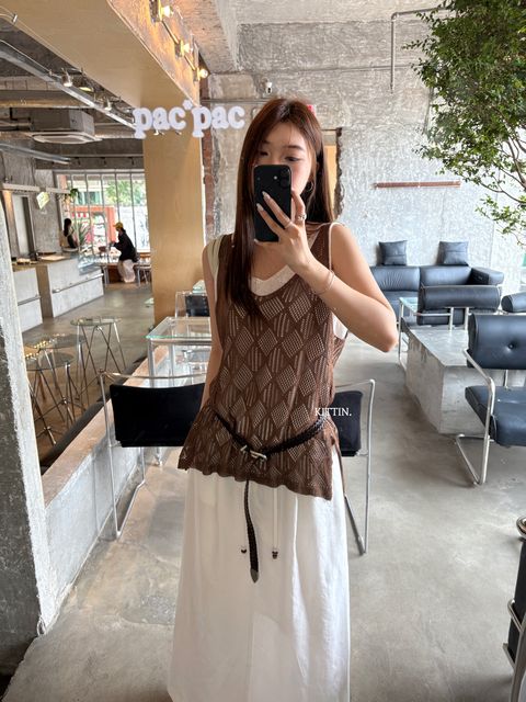 58c1b2ae318b256a37e57683448c9684