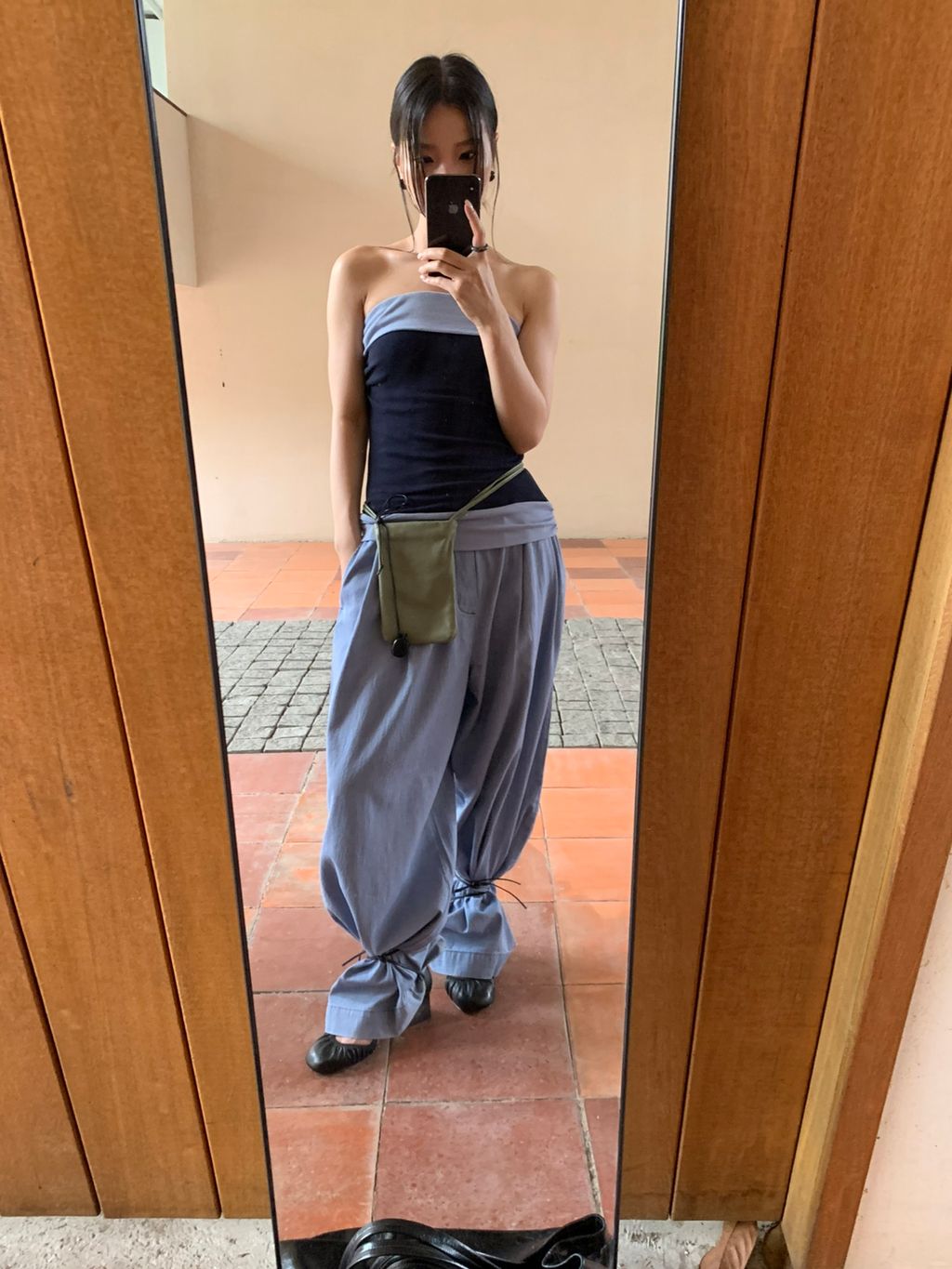 21307e73381074da05ee67f483c61582