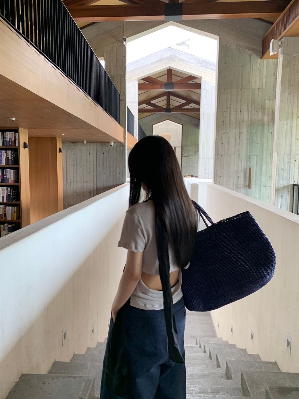 f2042b924bcae3d60ca59fd1902885ad