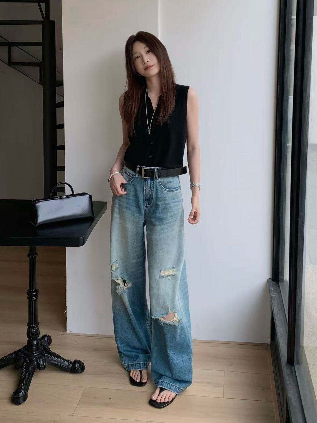 e407ca86a8b4e04bd15f29e16b8c9707