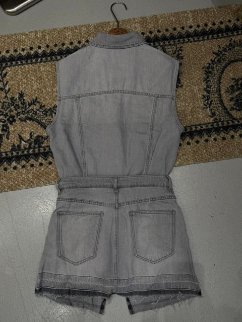 4b851a6ef2faa00cce3012fd9e4fc0d1