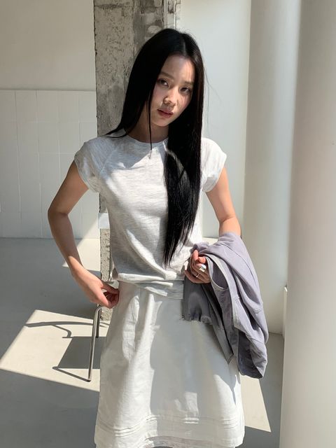 4192f725746fbb79fe025a9975304046