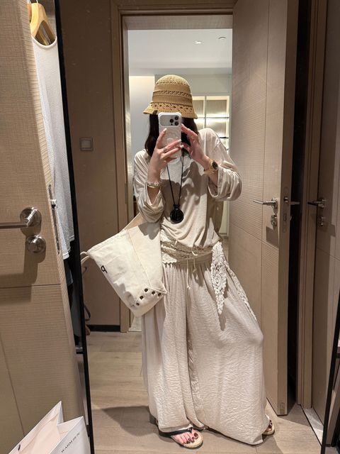 b0e821f93d1aef045e38f98d8bfd0b13