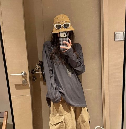 7438d6cd477c1b08b5287bda3fedb5b6