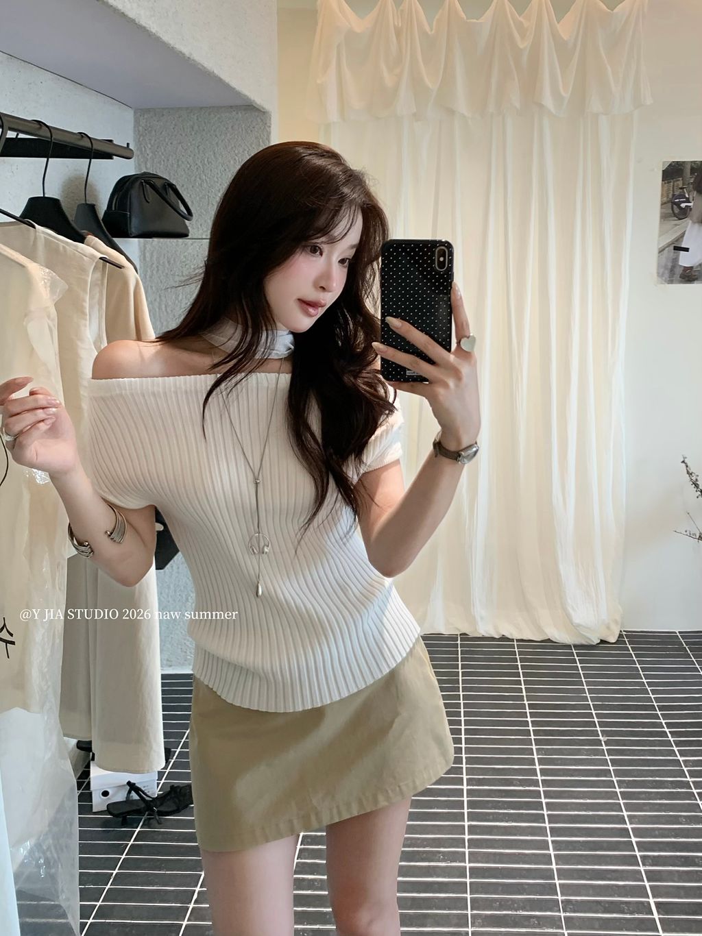 4bb8f29ae692fb7552707147de74c73d