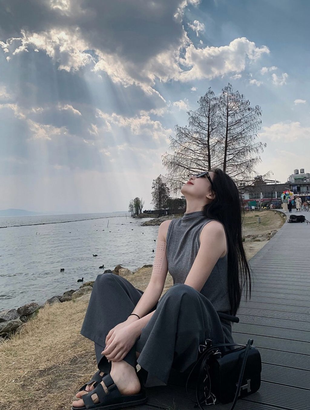 d93808ef697eb0eabbf81fd7d3219845