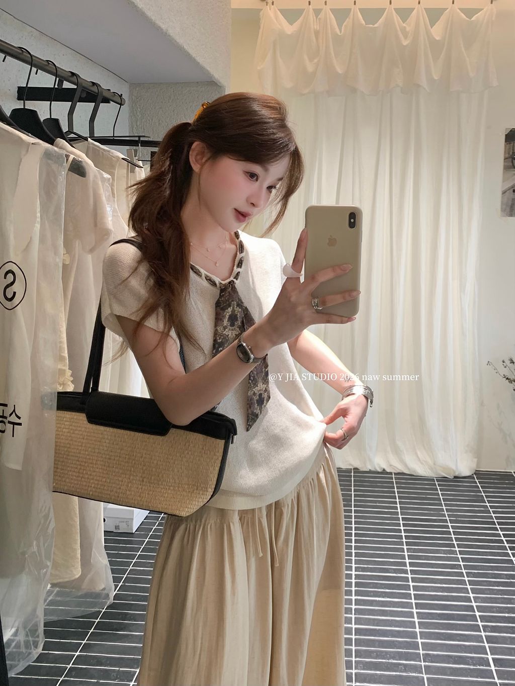 7be098987170197b8f3b4ea7cb96ca77