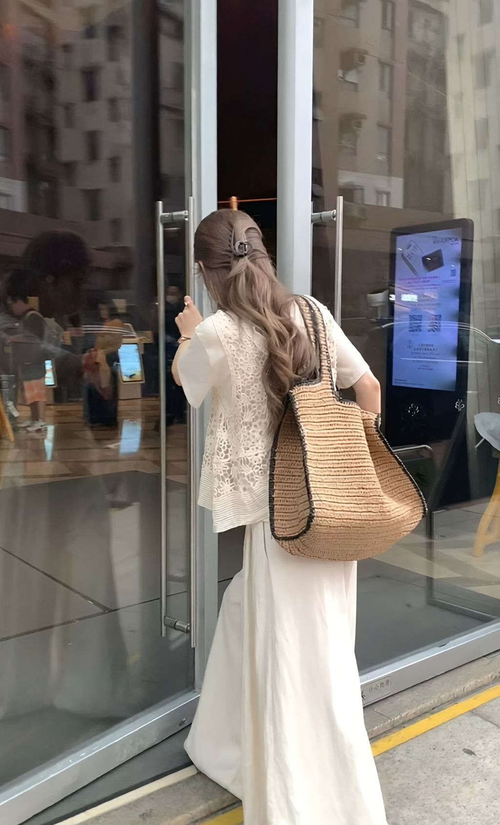 d53207b2b3cc25539bd59f4faea7b779